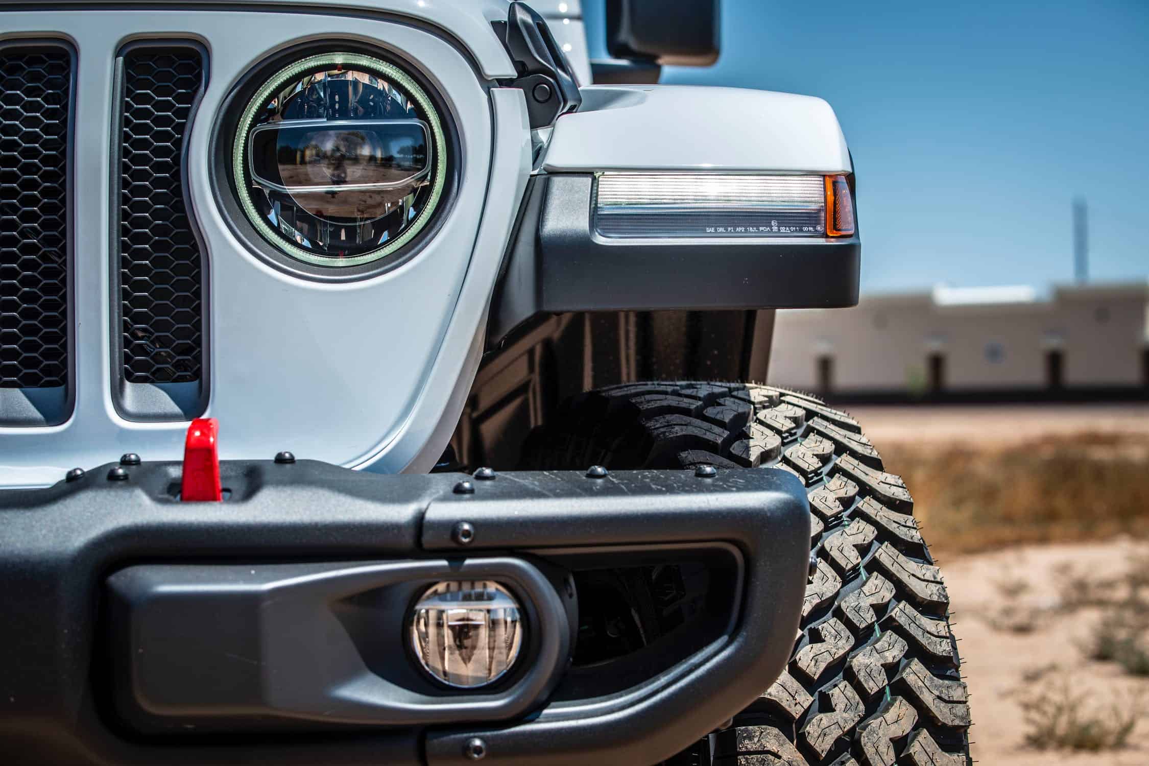 headlight of jeep for title loan