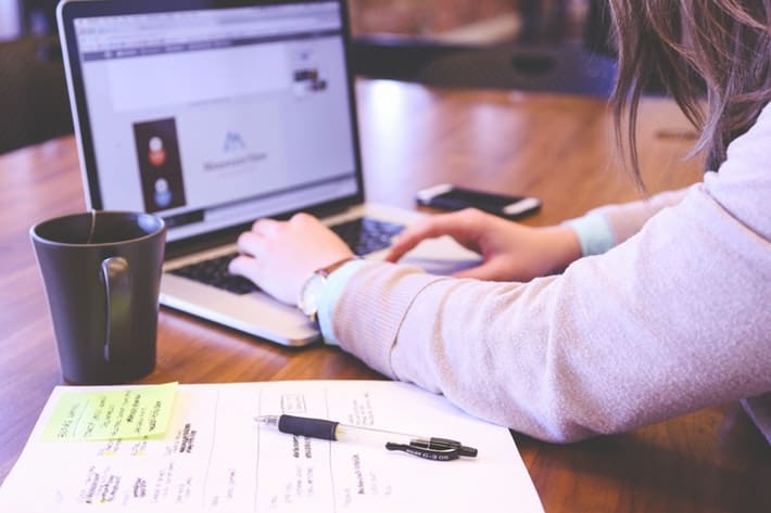 woman on laptop