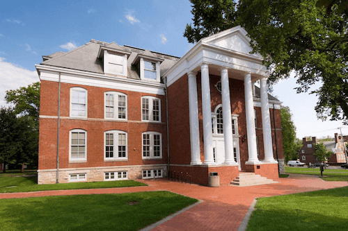 Financial help through title loans available in Newark