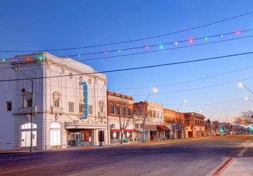 Douglas Arizona borrower considering a title loan as an alternative funding option