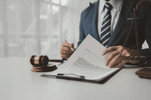 borrower communicating with a lender to resolve payment difficulties and prevent default